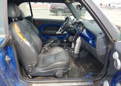 2006 Mini Cooper from USA, damaged, VIN WMWRF33566TF65679